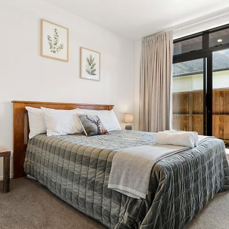 Custom Designed Holiday Home, Next To Cycleway. テ・アロハ エクステリア 写真