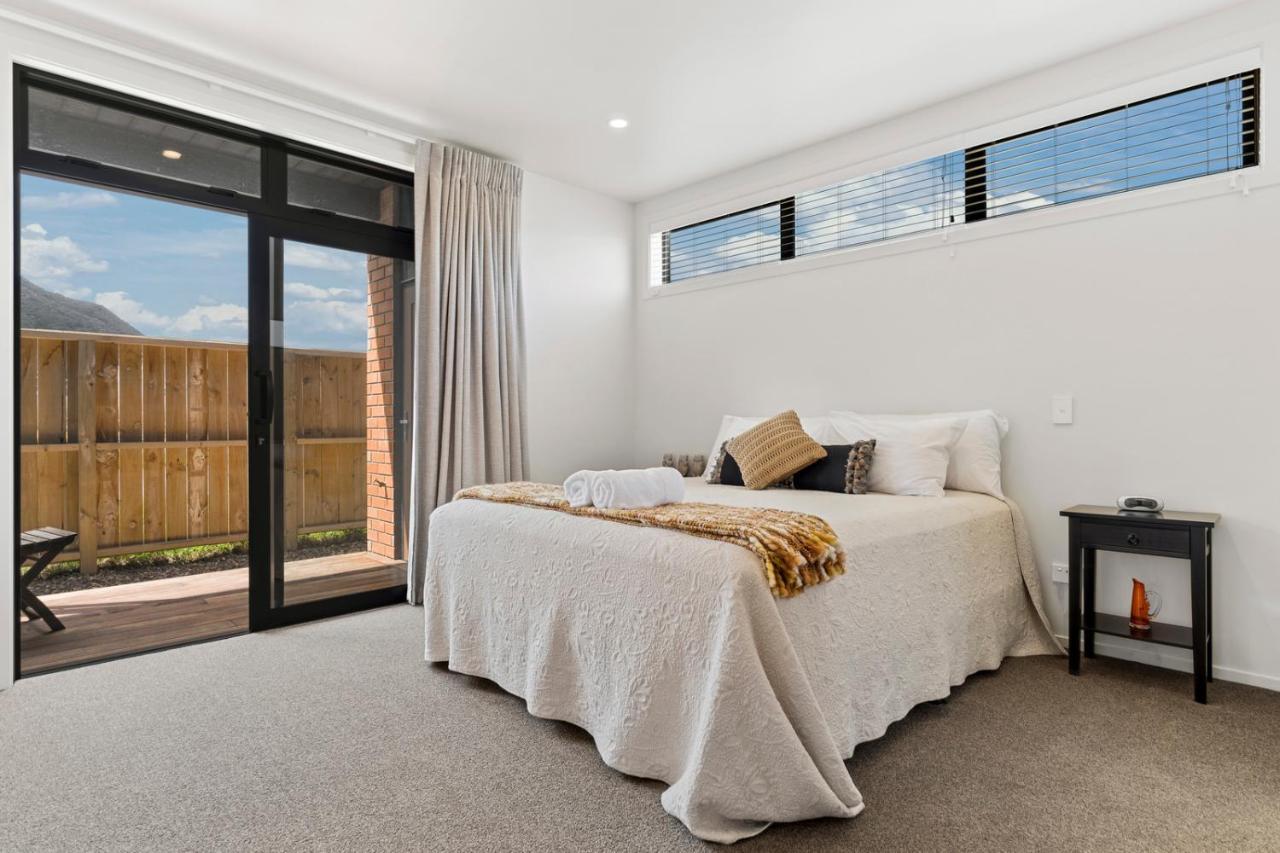 Custom Designed Holiday Home, Next To Cycleway. テ・アロハ エクステリア 写真