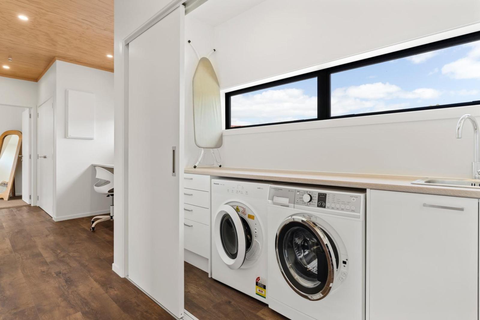 Custom Designed Holiday Home, Next To Cycleway. テ・アロハ エクステリア 写真